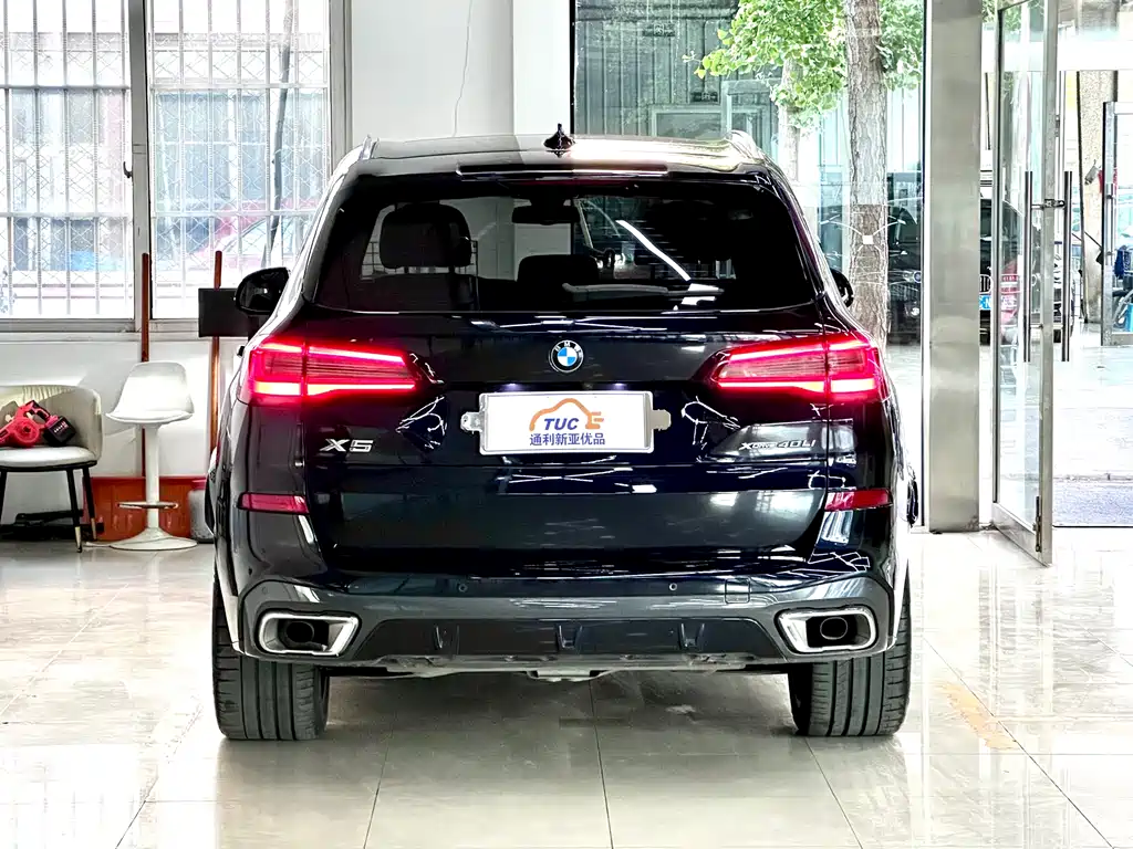 BMW X5 2023 — фото 8