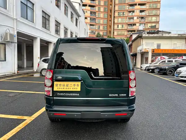 Land Rover Discovery 2012