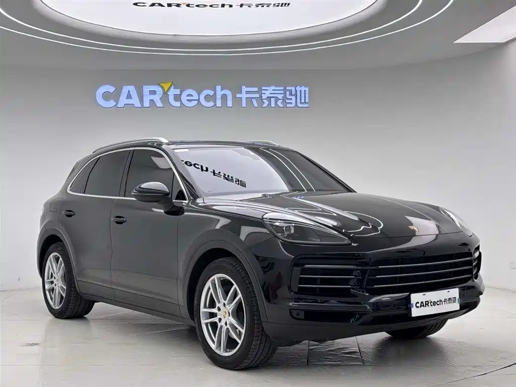 Porsche Cayenne 2019 — фото 8