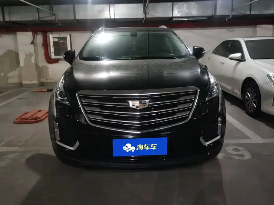 Cadillac XT5 2018 — фото 2