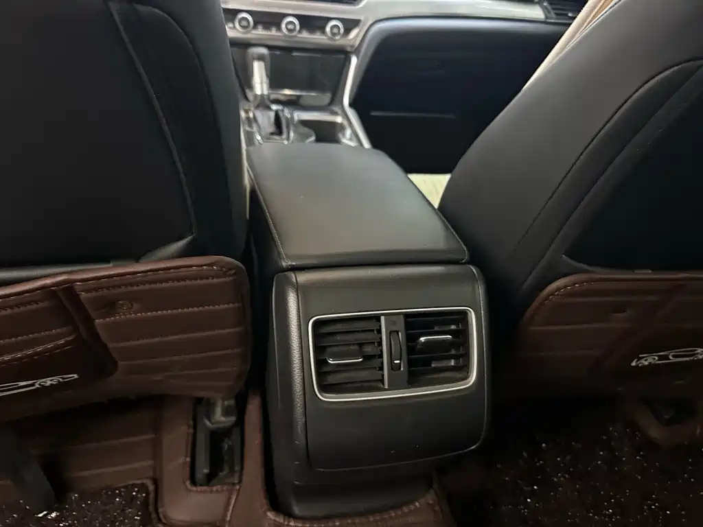 Honda Accord 2019 — фото 13