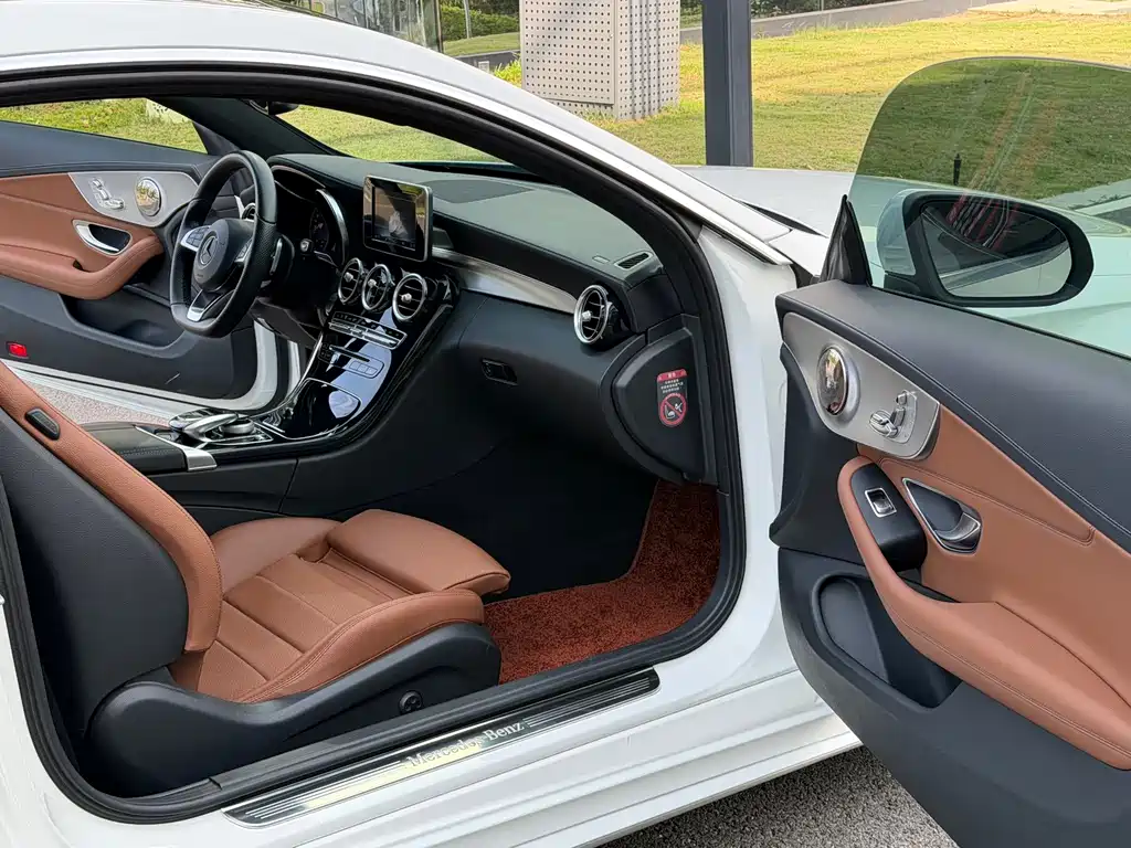 Mercedes-Benz C-Class 2017 — фото 13