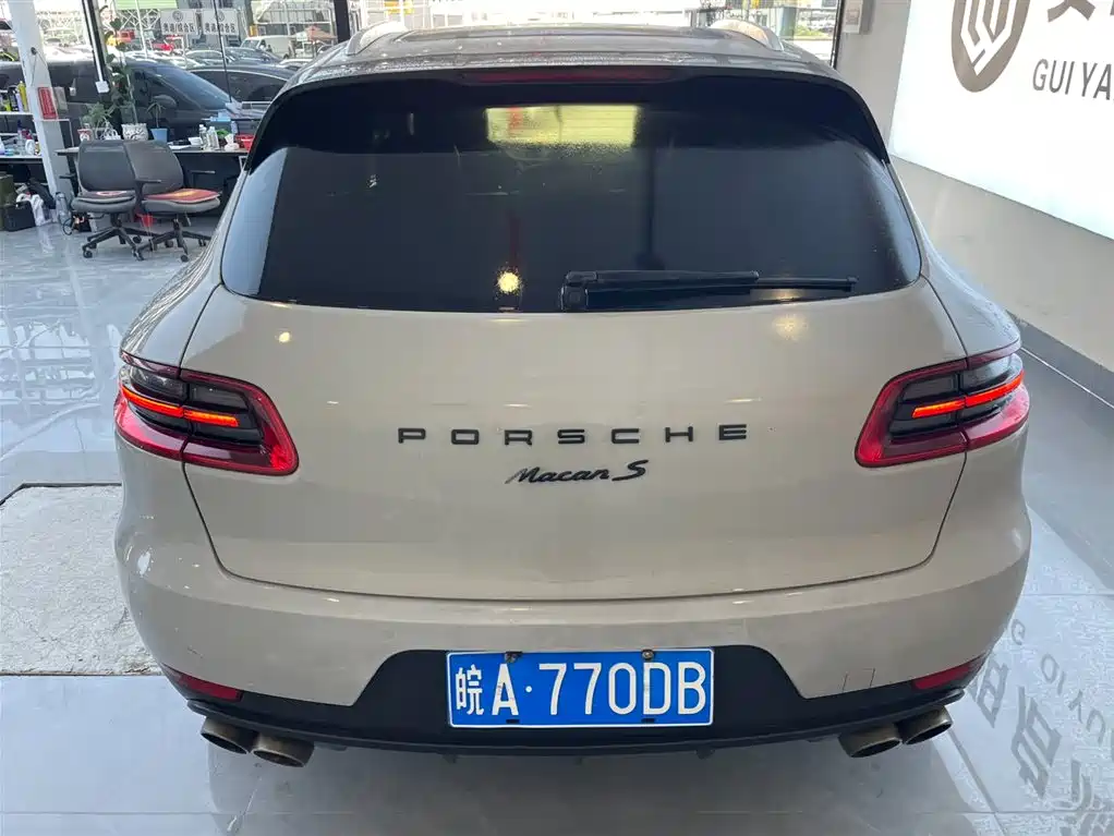 Porsche Macan 2014 — фото 21