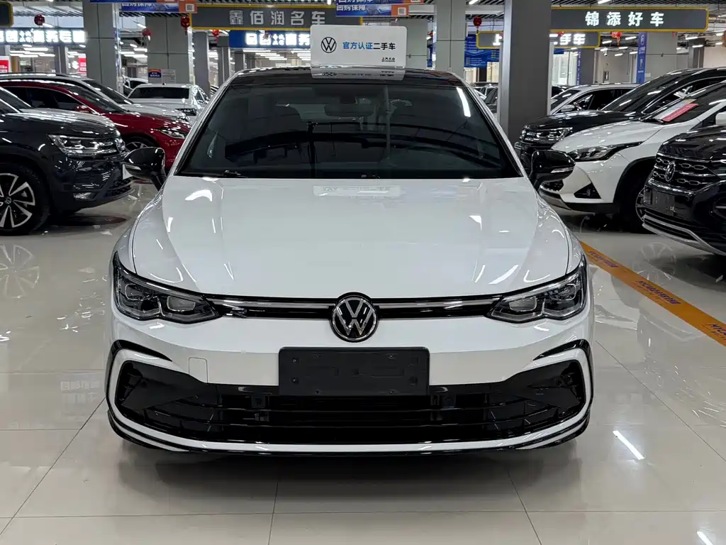 Volkswagen Golf 2022