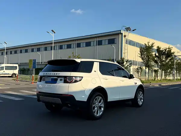 Land Rover Discovery Sport 2016