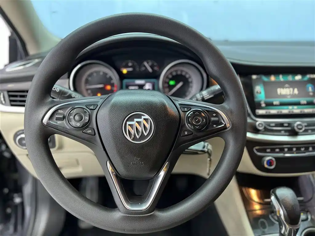 Buick Verano 2018 — фото 12