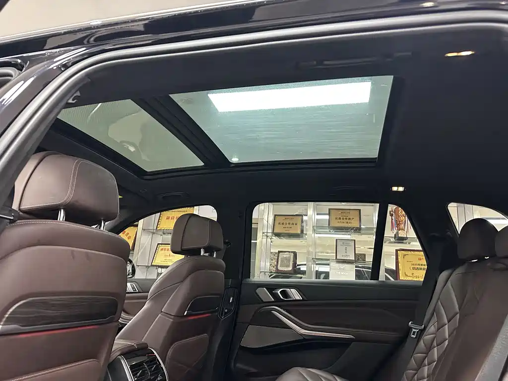 BMW X5 2022 — фото 11