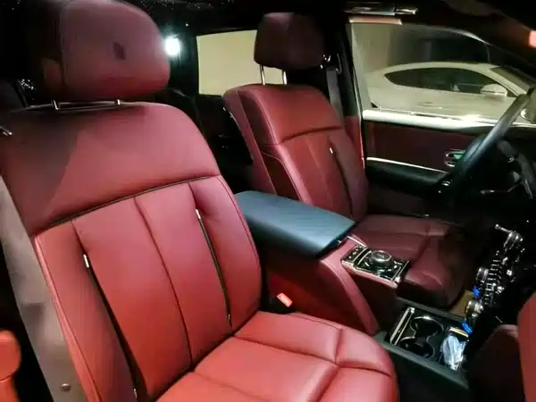 Rolls-Royce Phantom 2021