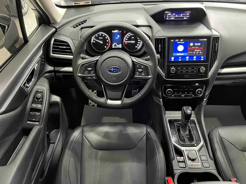 Subaru Forester 2021 — фото 12