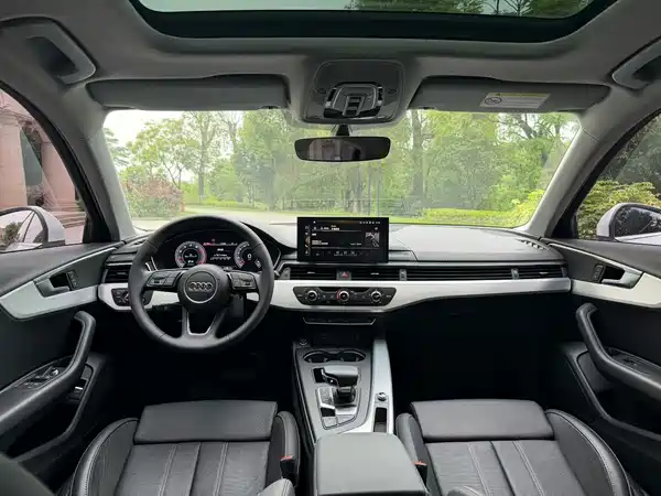 Audi A4L 2020