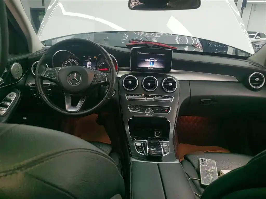 Mercedes-Benz C-Class 2018 — фото 10