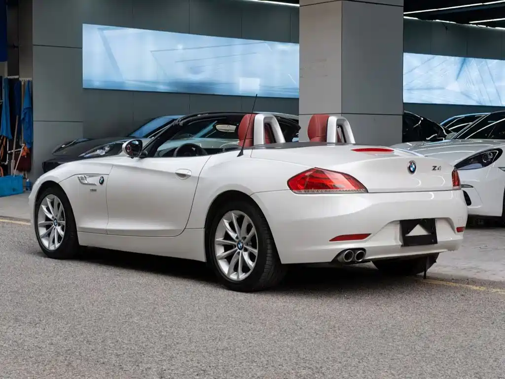 BMW Z4 2015 — фото 3