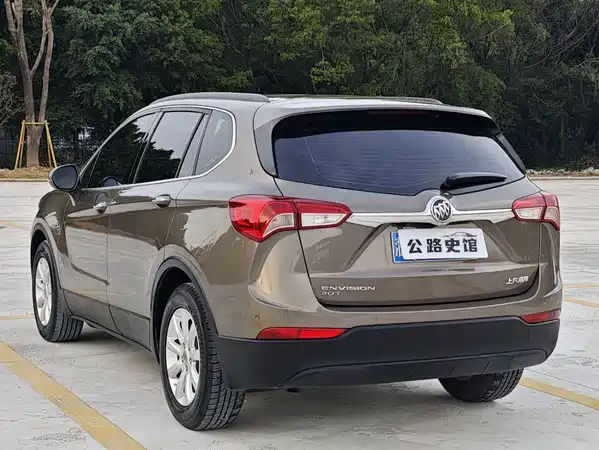 Buick Envision Plus 2018