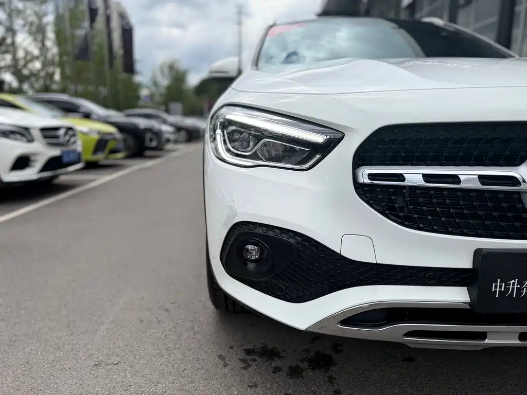 Mercedes-Benz GLA 2023 — фото 5