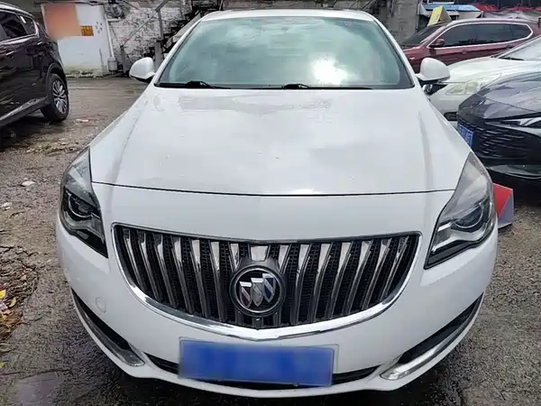 Buick Regal 2016