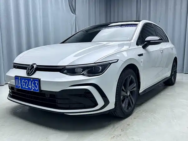 Volkswagen Golf 2023
