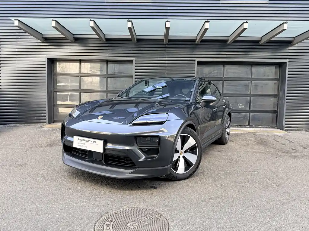 Porsche Macan EV 2025 — фото 1