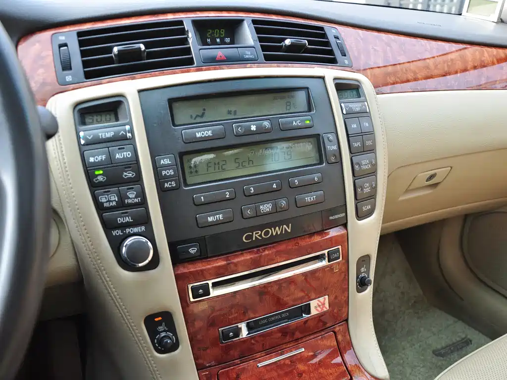 Toyota Crown 2007 — фото 13