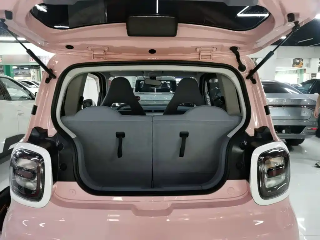 Bestune Pony 2025 — фото 19