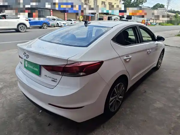Hyundai Celesta 2016