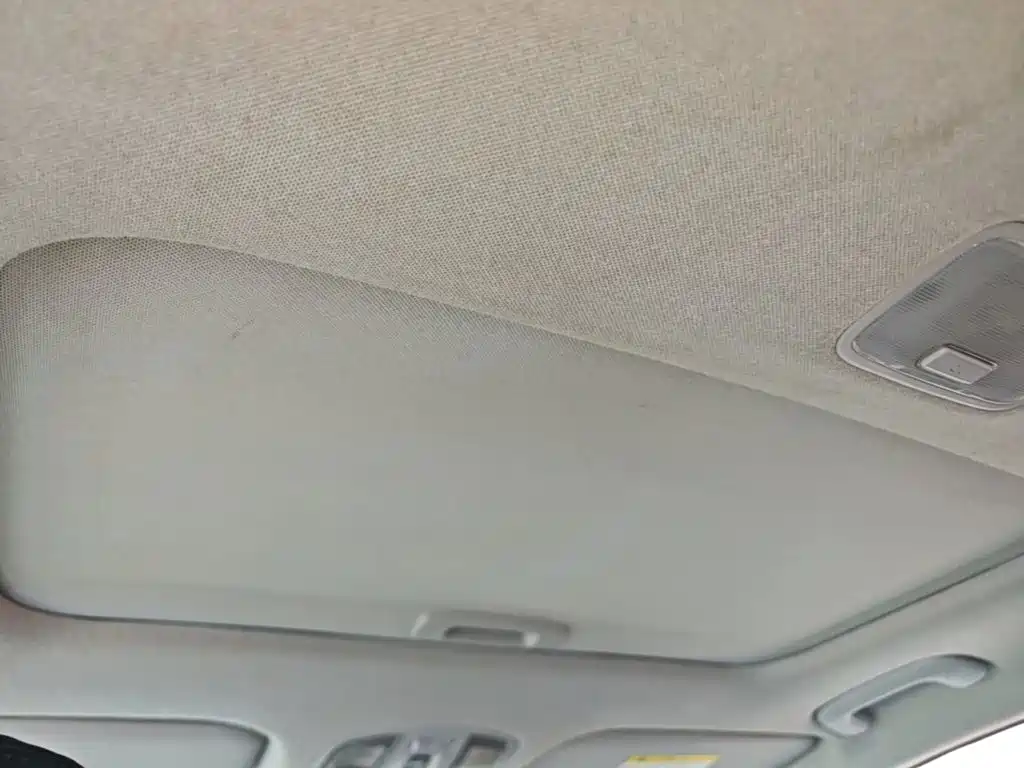 Hyundai Elantra 2017 — фото 18