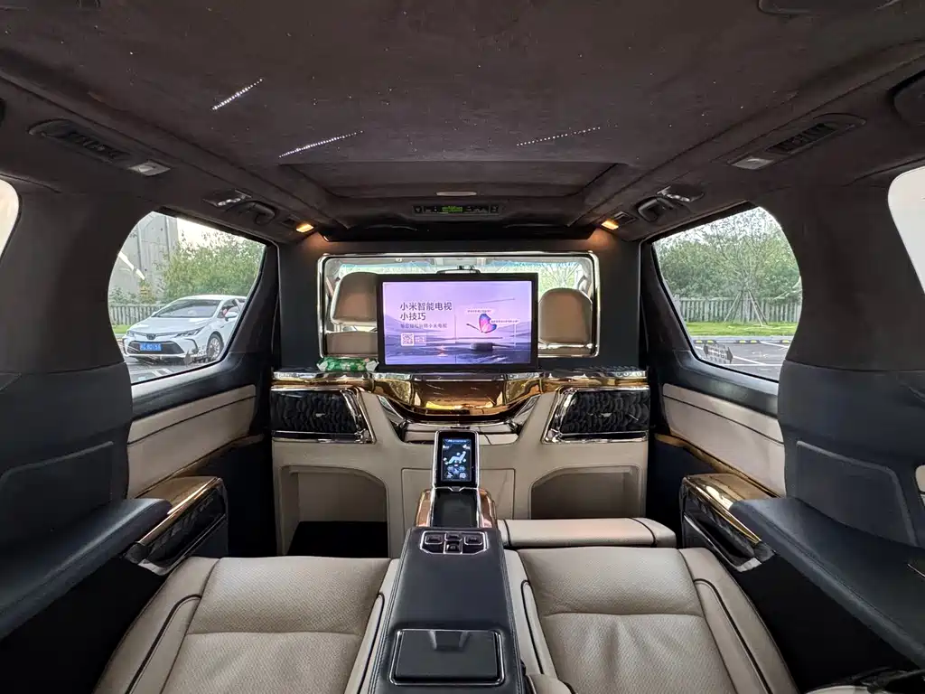 Toyota Alphard 2015 — фото 7