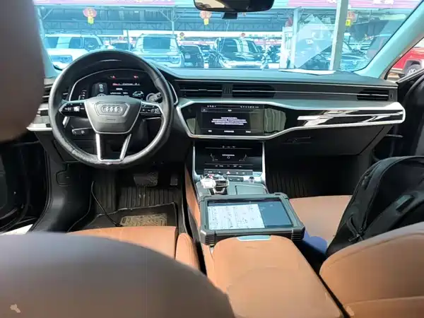 Audi A6L 2021