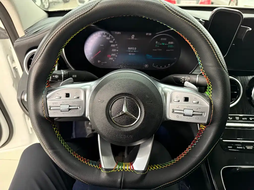 Mercedes-Benz C-Class 2020 — фото 13