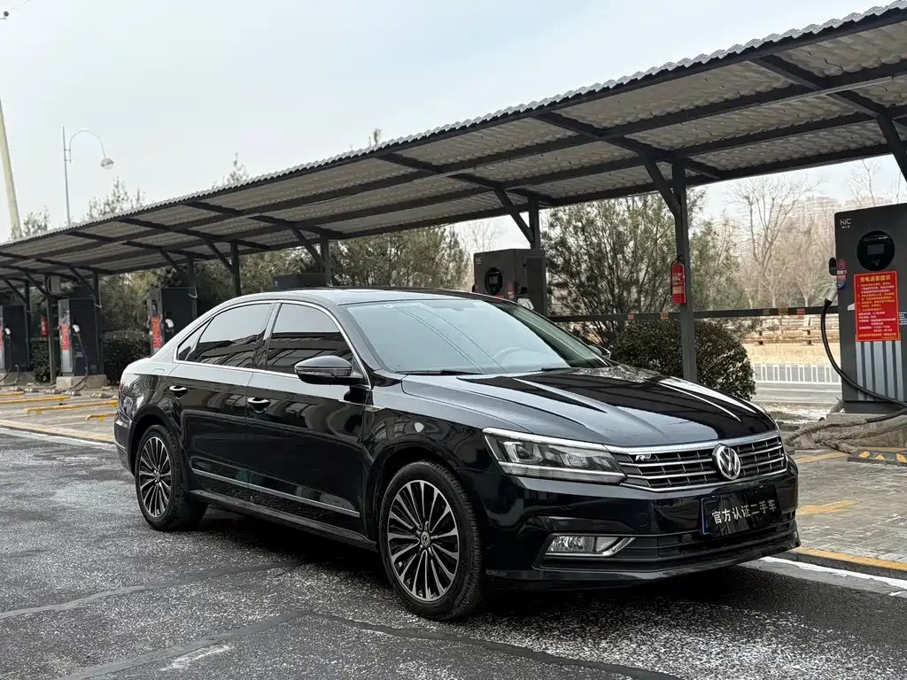 Volkswagen Passat 2017 — фото 3