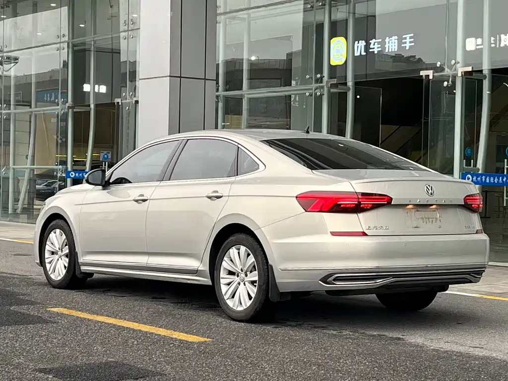 Volkswagen Passat 2019 — фото 4