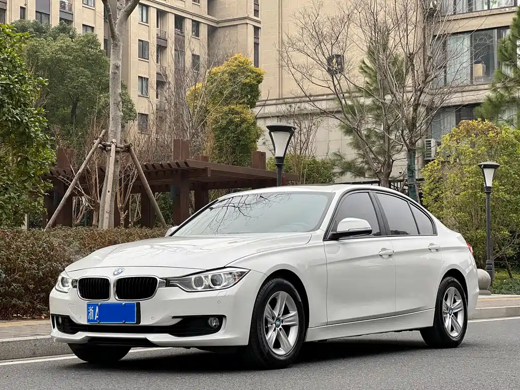 BMW 3 Series 2015