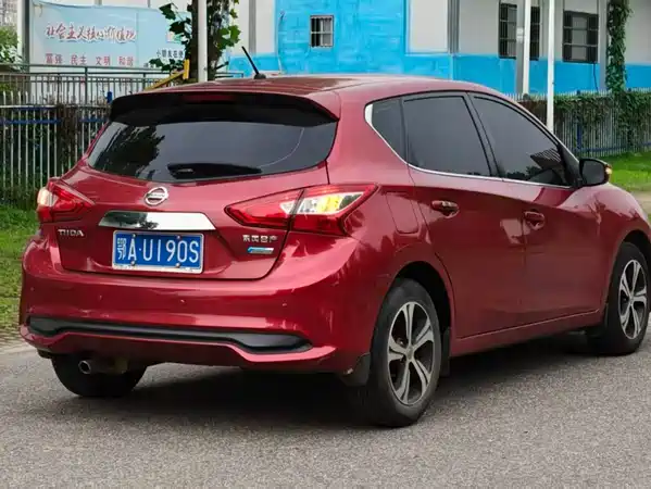 Nissan Tiida 2019