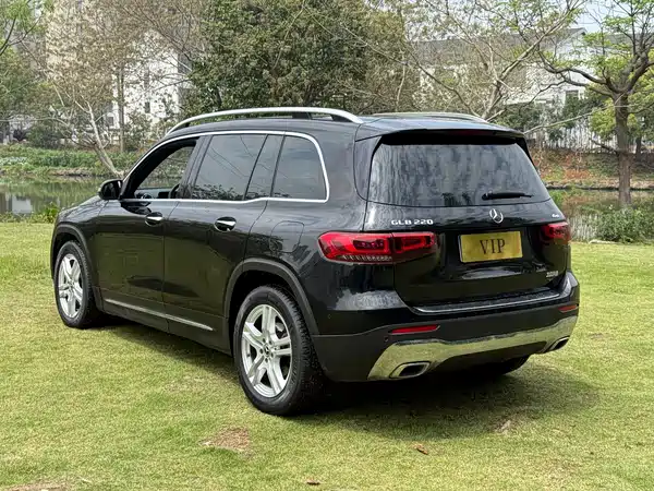 Mercedes-Benz GLB 2020