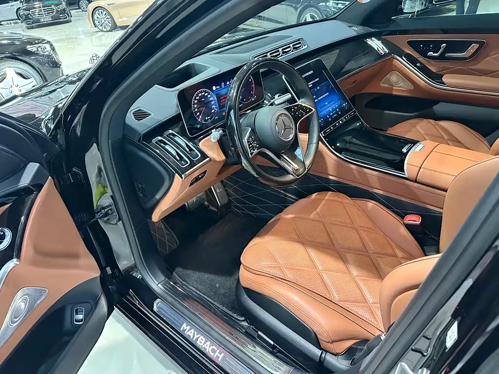 Mercedes-Benz Maybach S-Class 2025 — фото 8