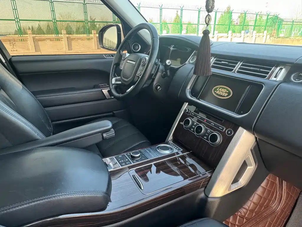 Land Rover Range Rover 2016 — фото 11
