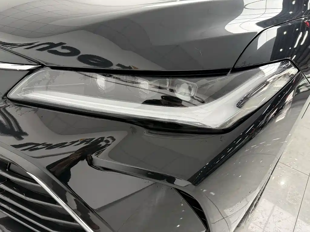 Toyota Avalon 2022 — фото 14