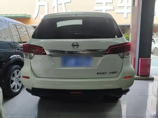 Nissan Terra 2022