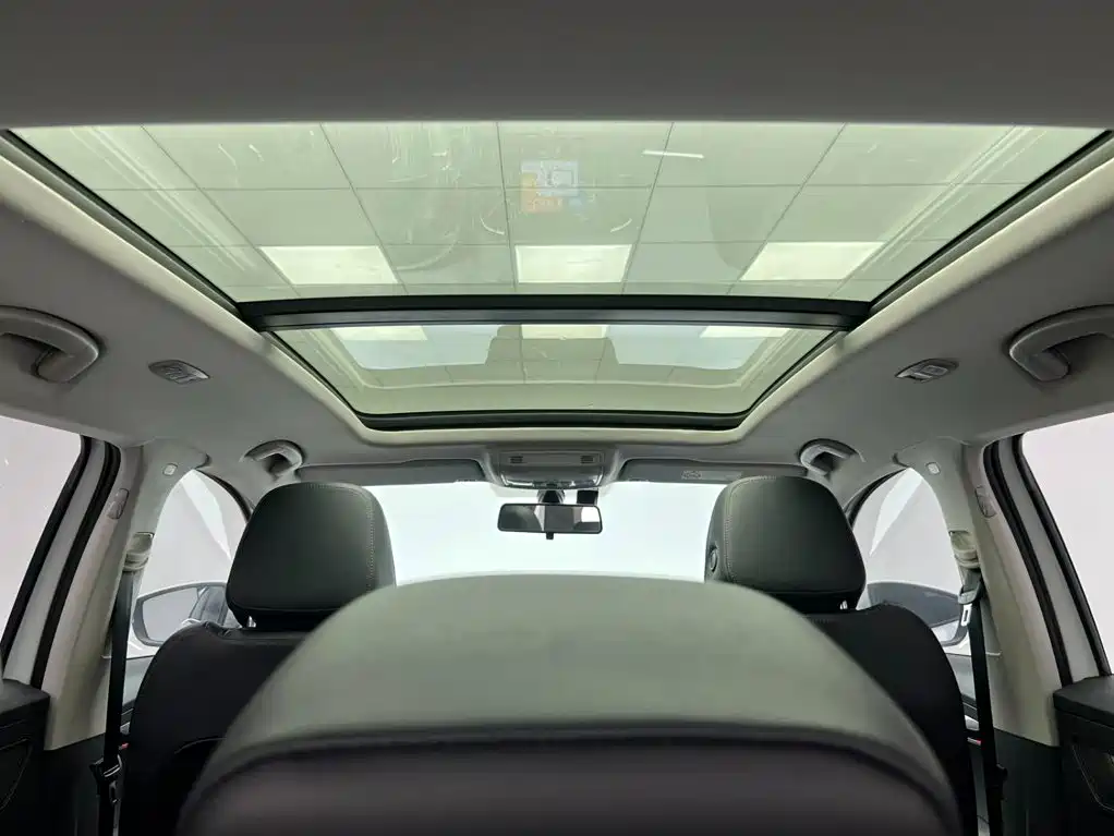 Skoda Karoq 2023 — фото 18