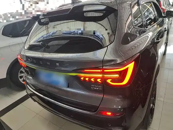Roewe RX5 2022