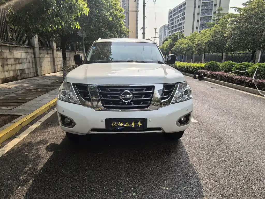 Nissan Patrol 2017 — фото 3