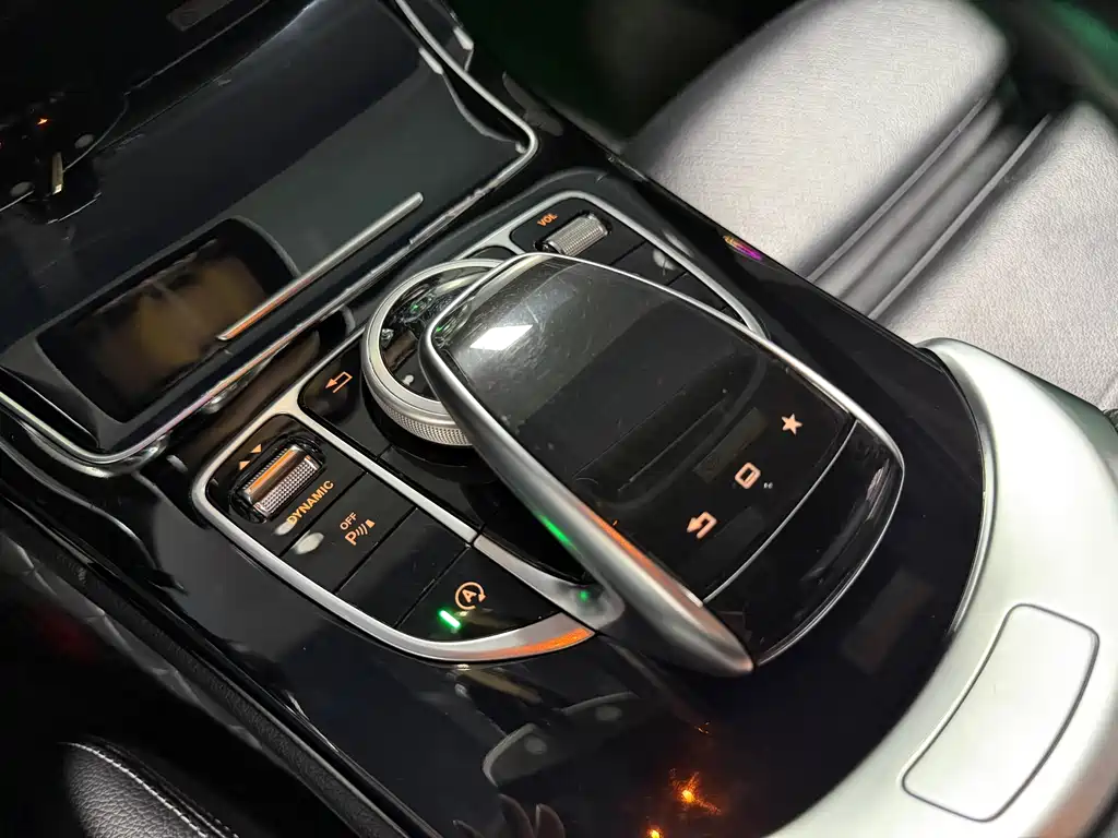 Mercedes-Benz C-Class 2016 — фото 17