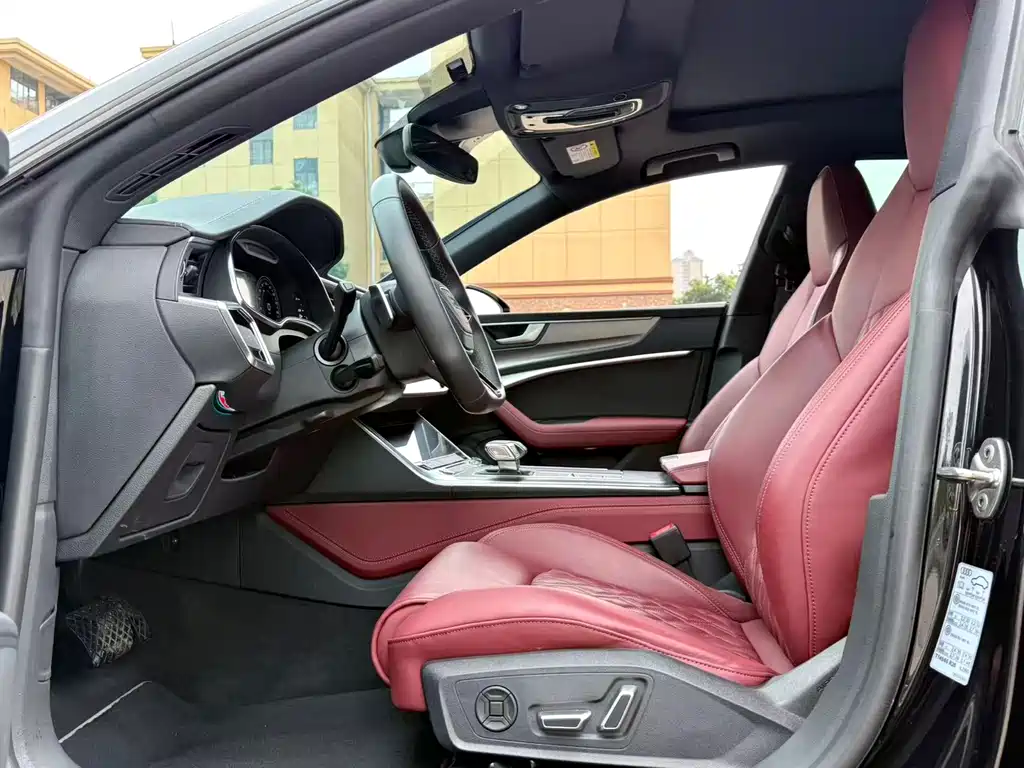 Audi A7L 2025 — фото 3