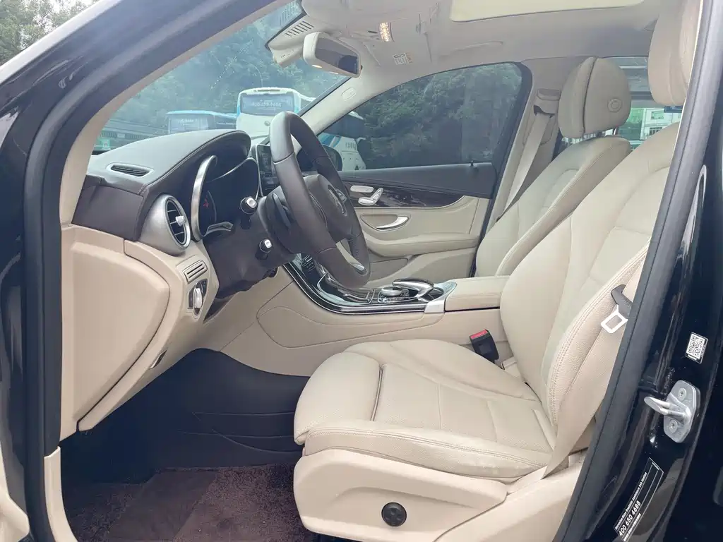 Mercedes-Benz GLC 2019