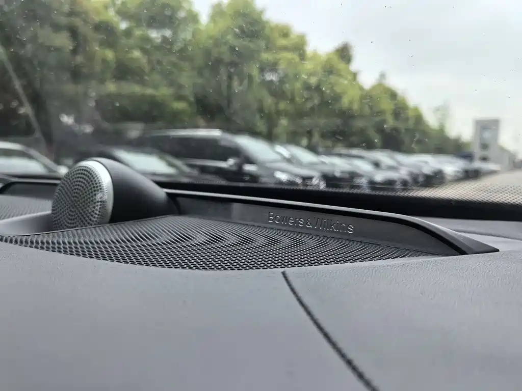 Volvo XC90 2016 — фото 30