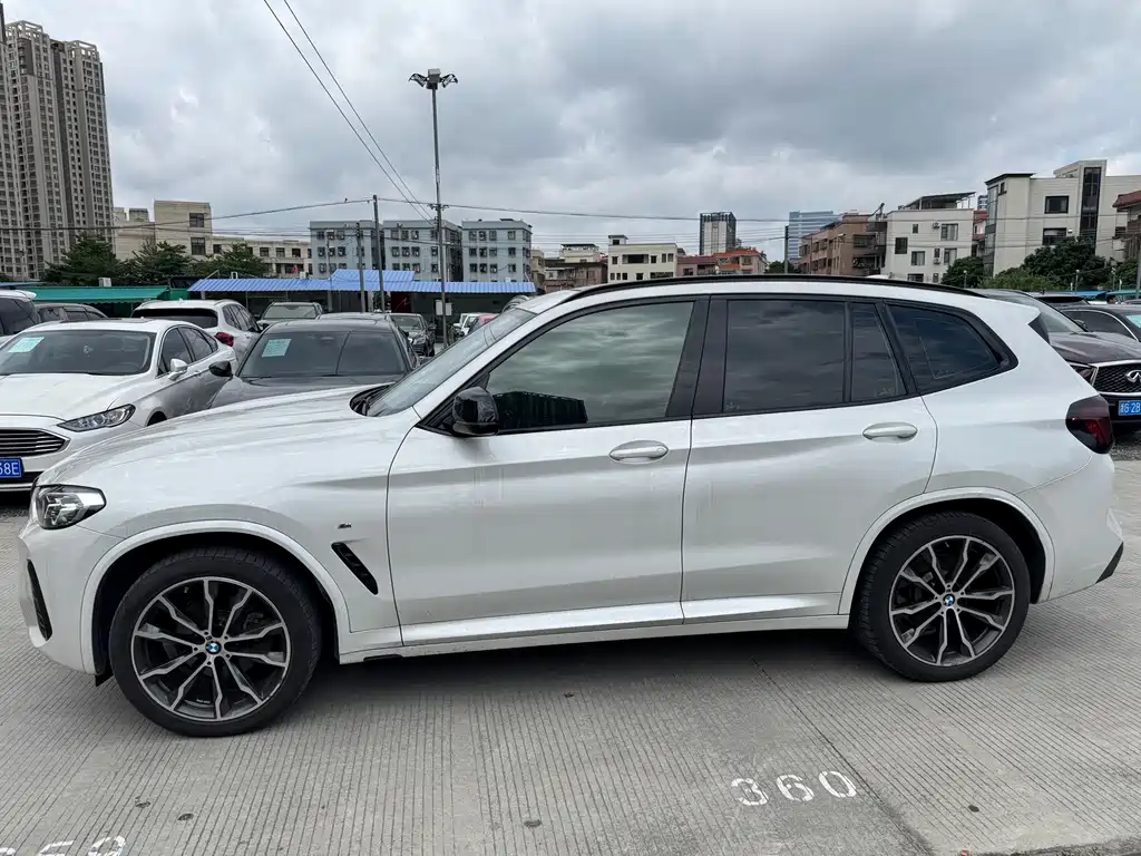 BMW X3 2022 — фото 7