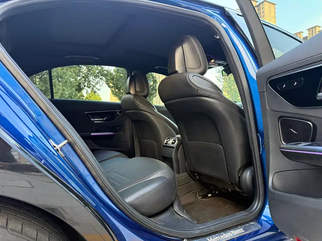 Mercedes-Benz C-Class New Energy 2023 — фото 18