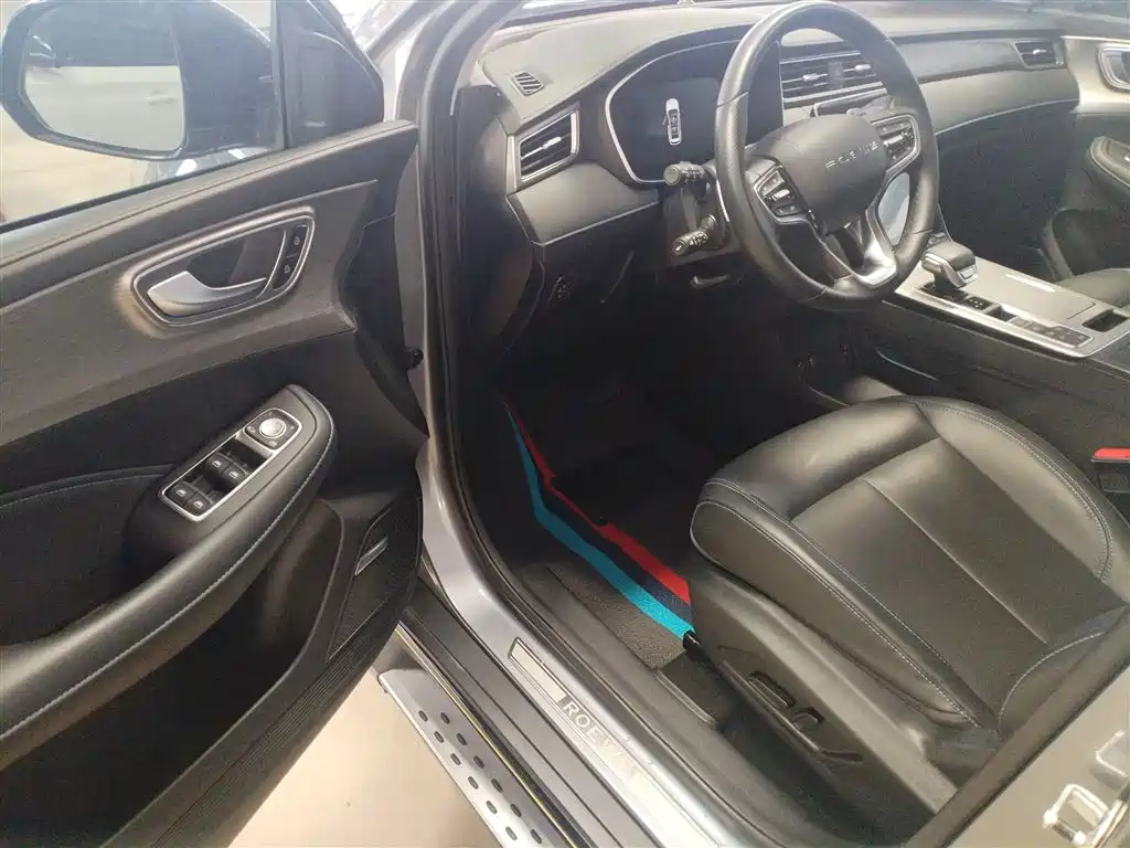 Roewe RX5 New Energy 2021 — фото 16