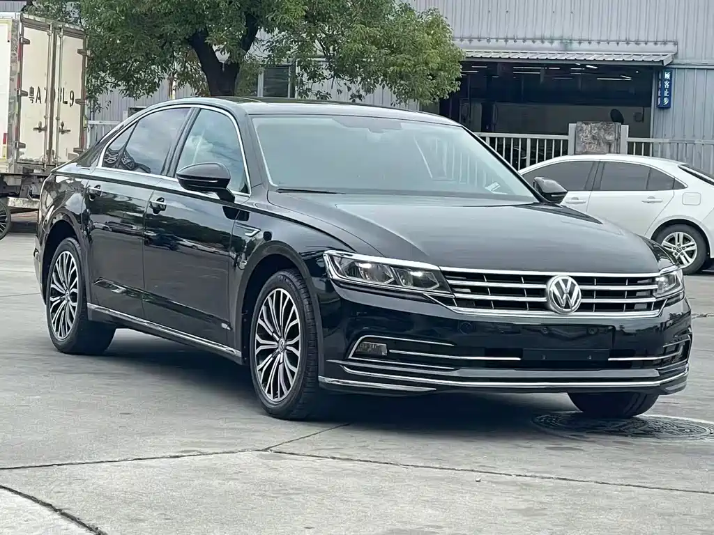 Volkswagen Phideon 2017 — фото 3