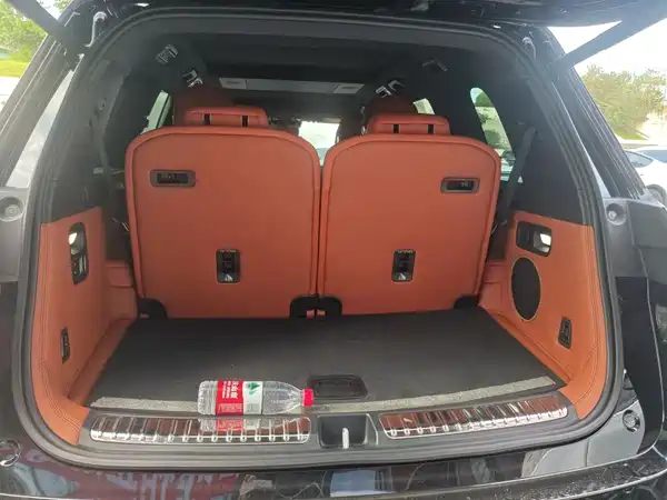 Li Auto L9 2025