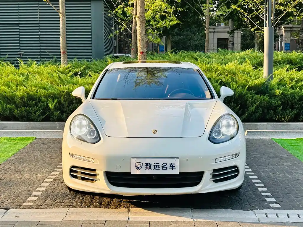 Porsche Panamera 2015 — фото 2